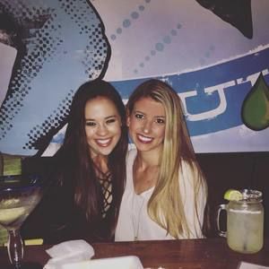 Meet your Posher, Hillary